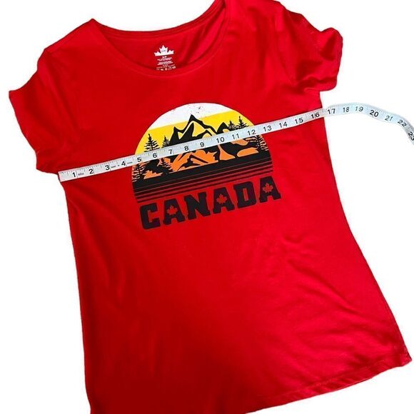 NWOT Canada Red Graphic Print Short Sleeve Casual Tee Shirt Top S - Picture 5 of 7